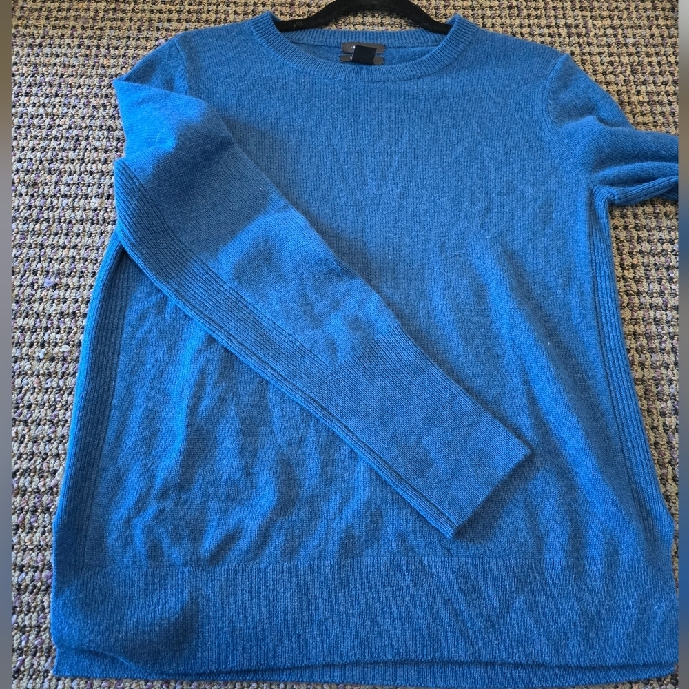 Halogen Women's Classic Blue Crew Neck Sweater 100 Cashmere - Picture 7 of 8